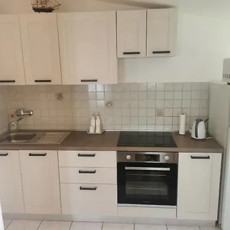 By The Sea Cove Kalebova Luka, - 20048 * 罗戈兹尼察