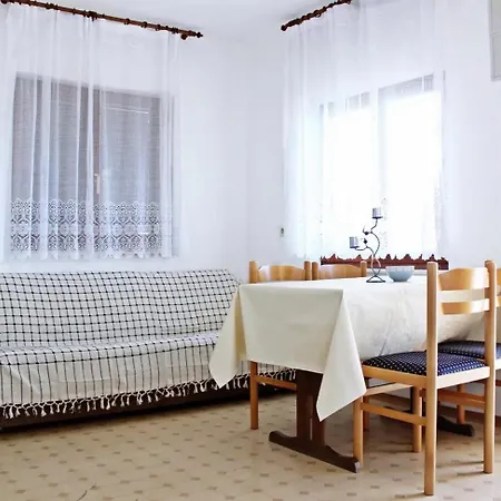 By The Sea Cove Kalebova Luka, - 20048 * 罗戈兹尼察