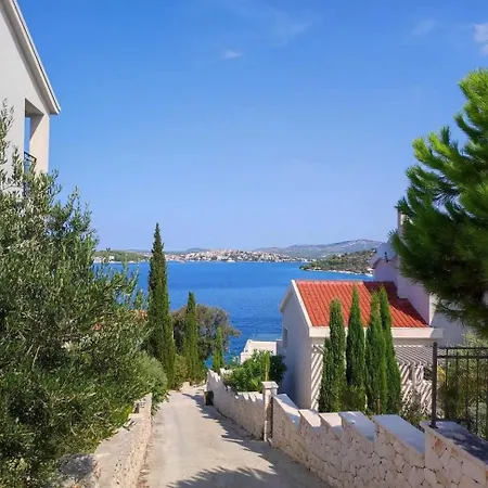 Apartment By The Sea Cove Kalebova Luka, - 20048 *